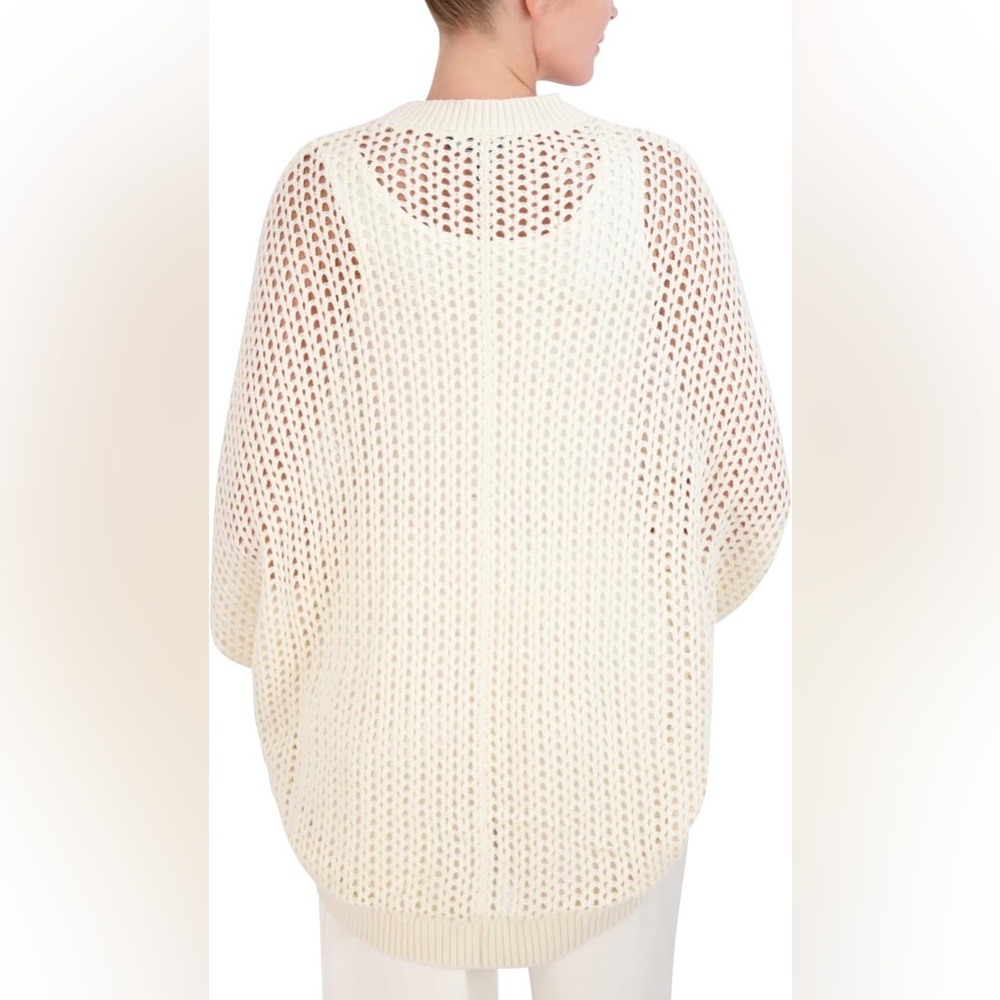 BCBGMaxAzria Cream Knit Sweater - Picture 8 of 9